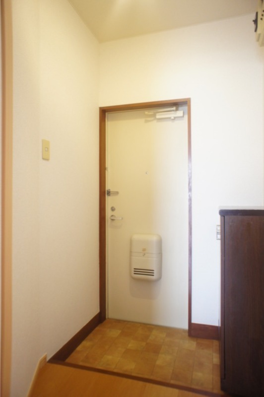 玄関　図面と現状に相違がある場合には現状を優先