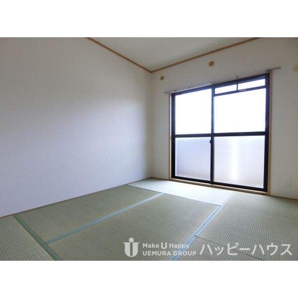 居室・リビング　現況優先です。