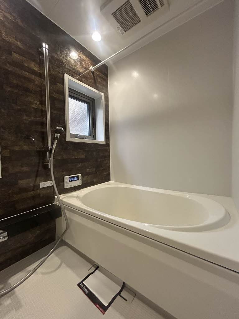 バス・シャワールーム　浴室