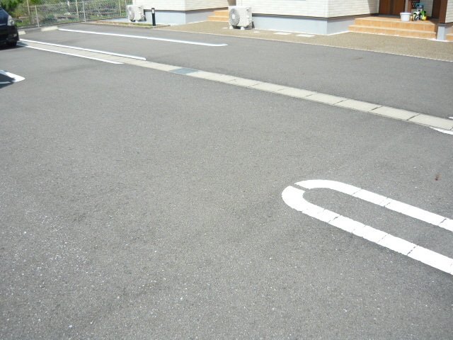 駐車場　カースペースがあります
