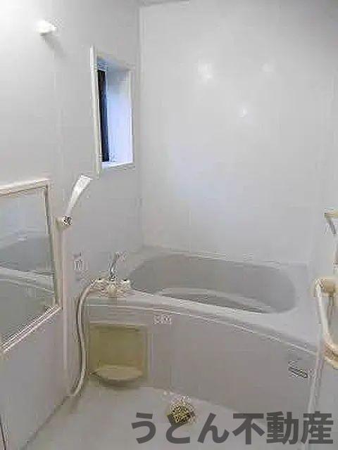 バス・シャワールーム　うどん県のお部屋探しはうどん不動産へ うどんちゃんとLINE