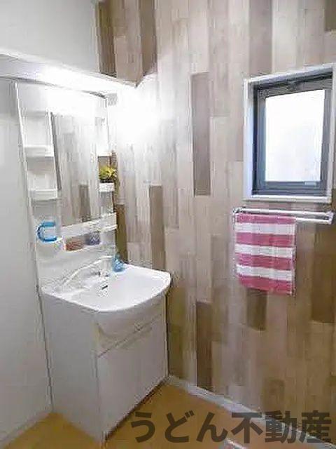 洗面設備　うどん県のお部屋探しはうどん不動産へ うどんちゃんとLINE