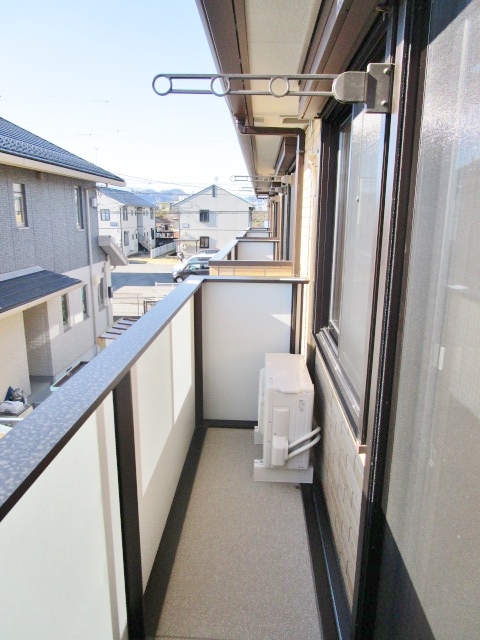 バルコニー　同じ施工会社の参考画像です！