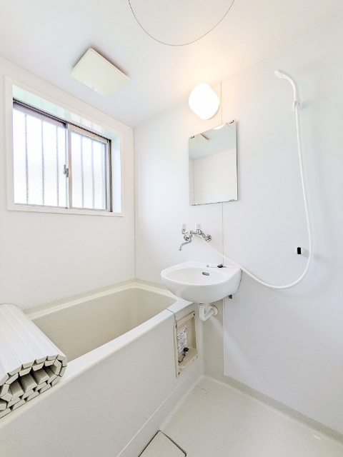 バス・シャワールーム　バス・トイレ別