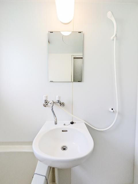 洗面設備　浴室内洗面