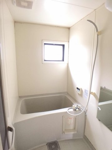 バス・シャワールーム　浴室