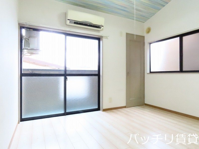 バルコニー　同型タイプの為、現状を優先致します。