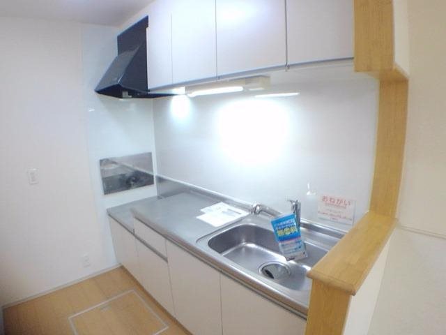 キッチン　キッチン・写真は同系タイプ