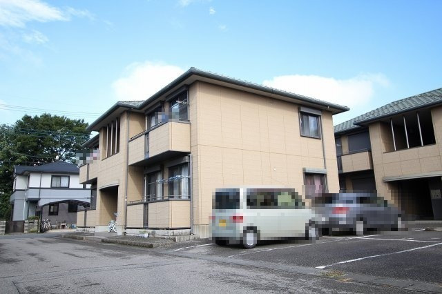 建物外観　外観は落ち着いています