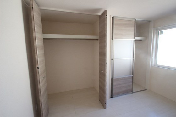 収納　※別部屋の写真です