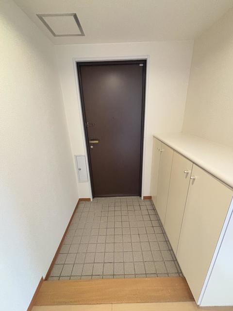 玄関　※２０２５０１撮影