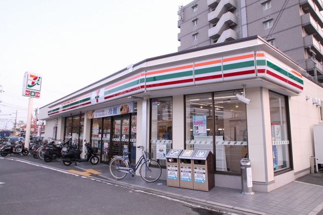 コンビニ　セブンイレブン 天神川三条店（コンビニ）まで587m