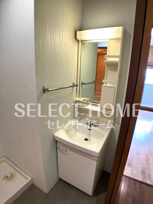 洗面設備　同型タイプ