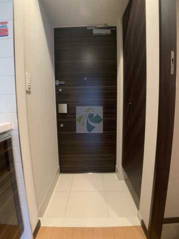 玄関　グラントゥルース王子