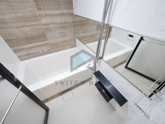 バス・シャワールーム　浴室で音楽も聴けて、照明も色も変えることが出来ます！