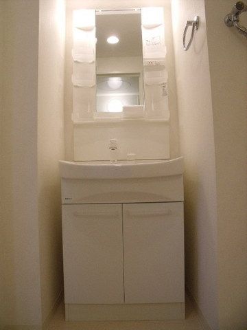 洗面設備　洗髪洗面化粧台