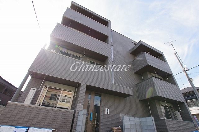 建物外観　☆存在感を放つ外観☆