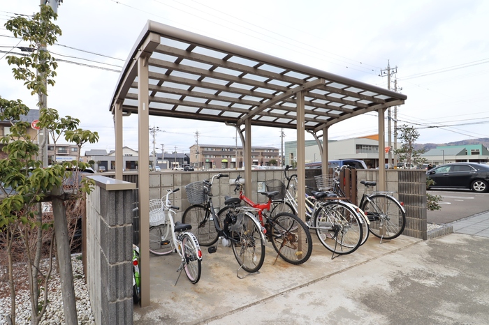 その他共有部分　駐輪場完備です♪