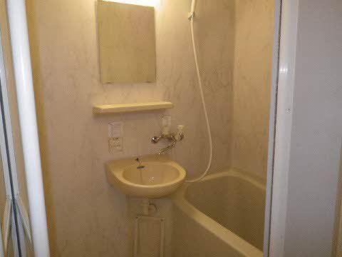バス・シャワールーム　バスルーム