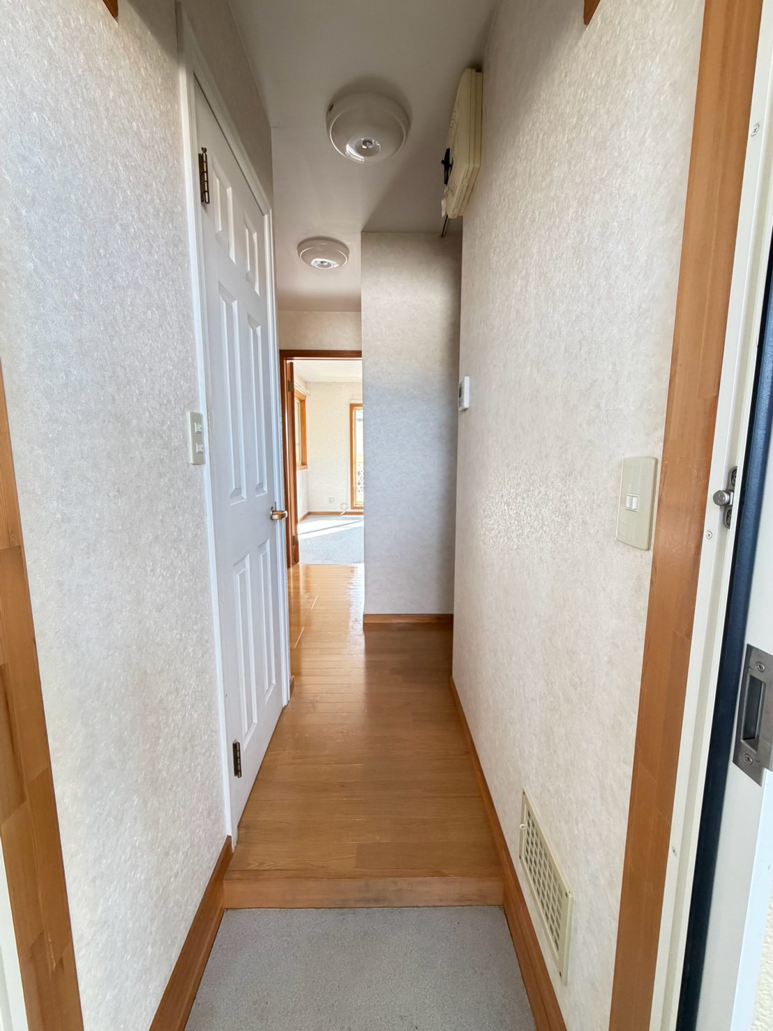 176ANNEXの玄関写真