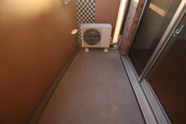 バルコニー　※別室の参考写真の為、現況優先です。