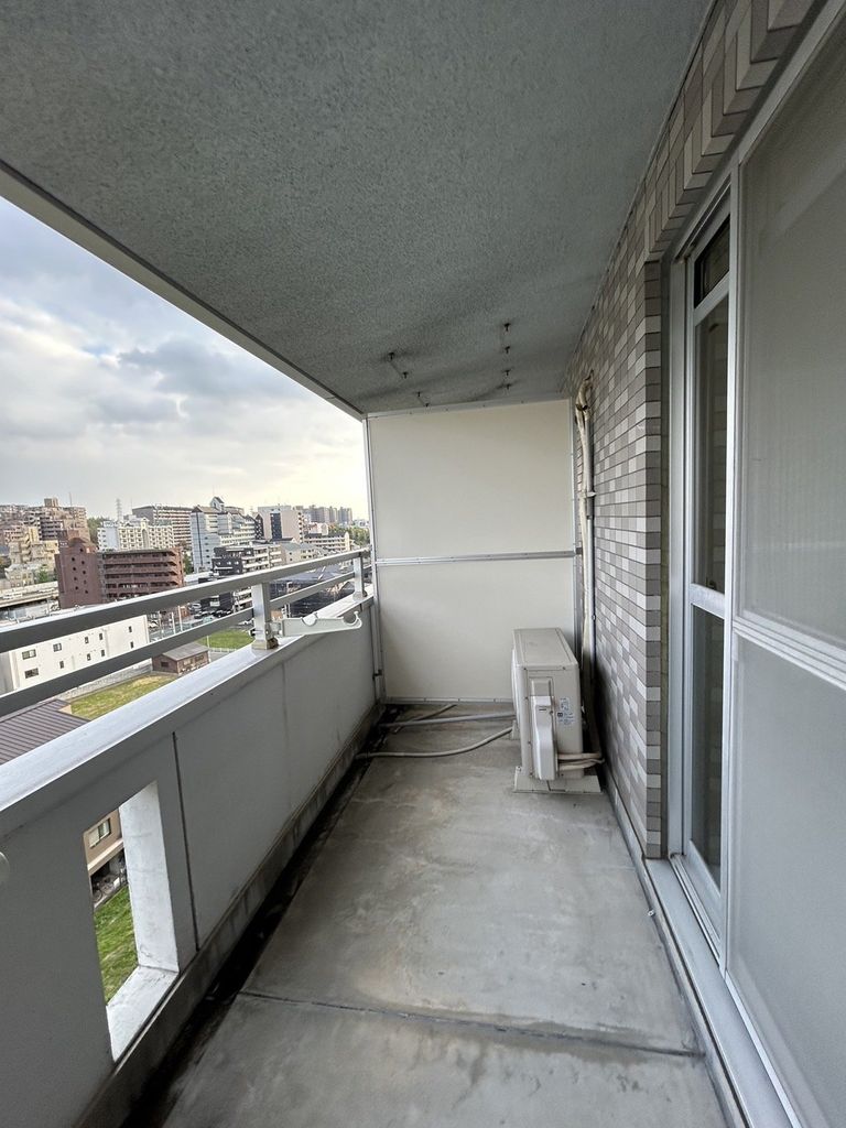 バルコニー　バルコニー