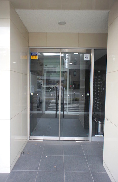 エントランス　☆オートロック付き☆