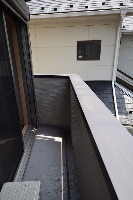 バルコニー　タウンハウジングまで