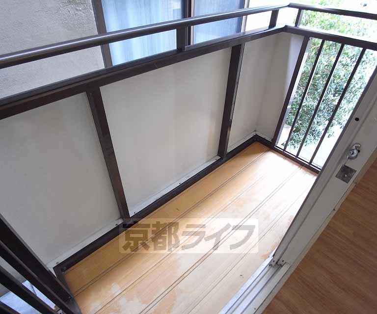 バルコニー　バルコニーの広さ