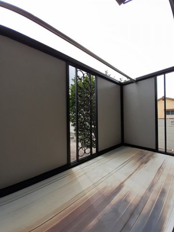 バルコニー　落ち着いた時間を過ごせるバルコニーです