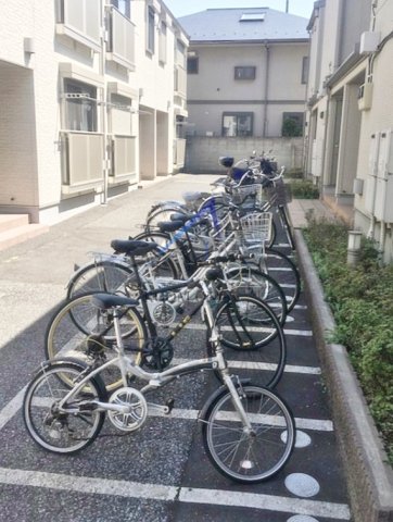 その他共有部分　駐輪場です。