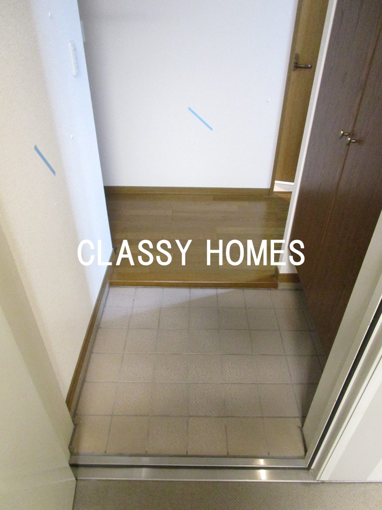 玄関　2004年竣工アクティ汐留：玄関