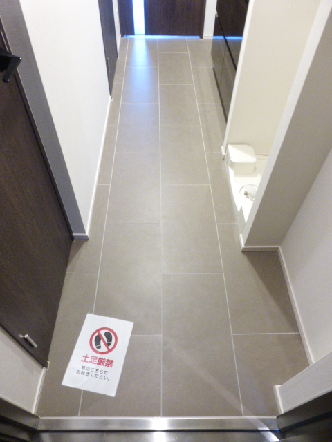 玄関　※別室参考写真