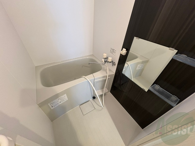 バス・シャワールーム　お風呂です。ゆっくりお風呂につかるのも体に良いですね～