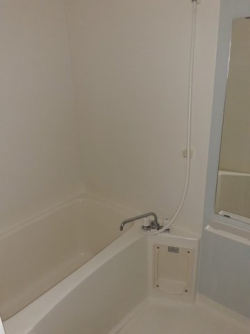 バス・シャワールーム　お風呂です