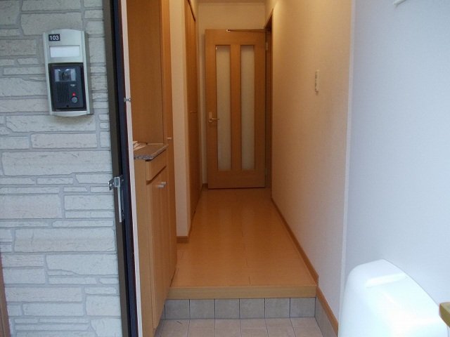 玄関　毎日通る玄関はこちらです