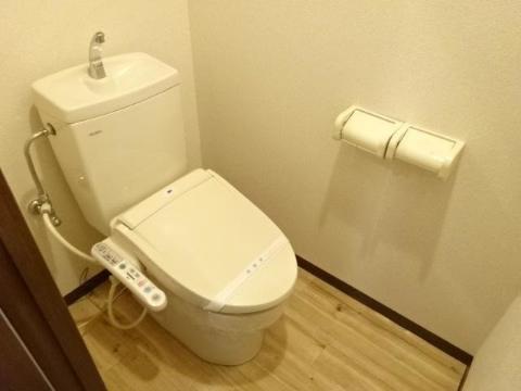 トイレ　シャワー付トイレ（イメージ）