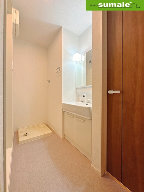 洗面設備　同仕様写真