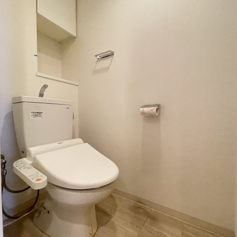 トイレ　同仕様タイプです