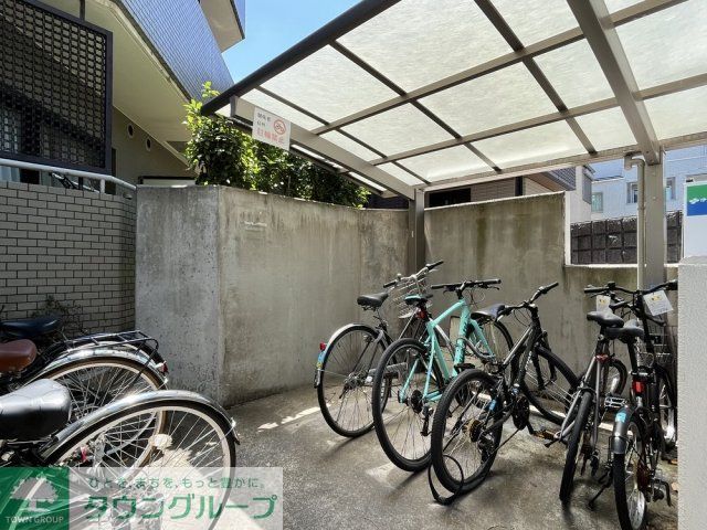 駐車場　駐輪場