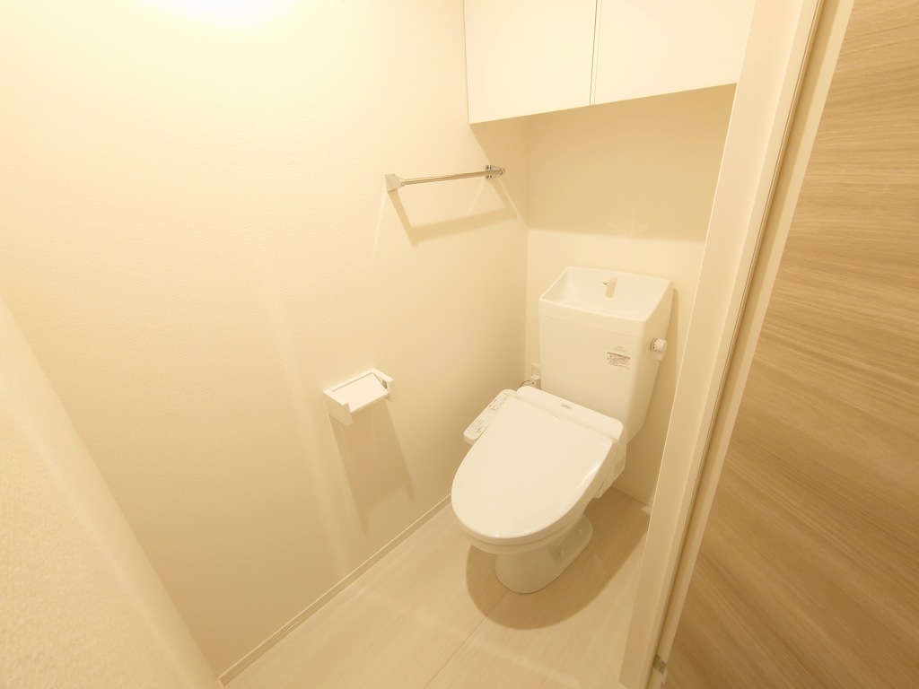 トイレ　※同ハウスメーカー、同時期施工の新築写真です。