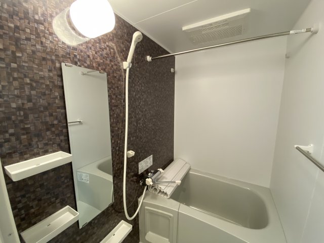 バス・シャワールーム　同施工会社施工物件の参考写真になります※現況優先