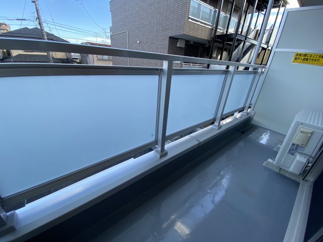 バルコニー　同施工会社施工物件の参考写真になります※現況優先
