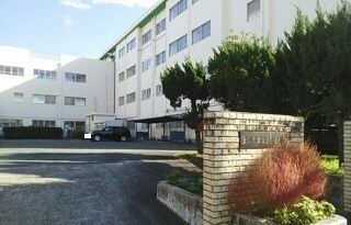 小学校　金屋小学校（小学校）まで690m