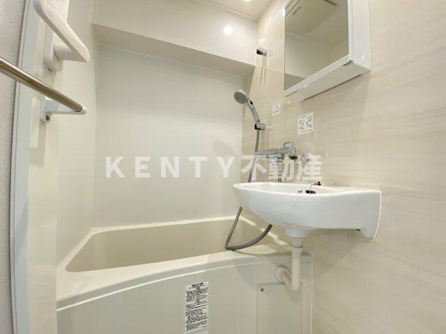 バス・シャワールーム　お風呂で日々の疲れを落としましょう