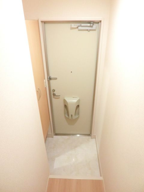玄関　シューズボックス付きの玄関
