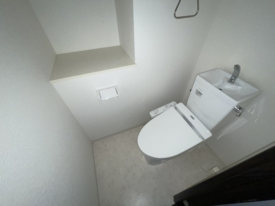 トイレ　※別部屋の写真です