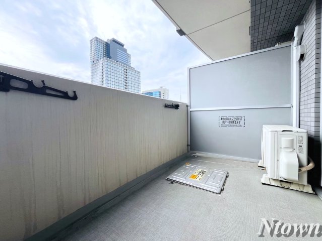 バルコニー　陽当たり良好なバルコニーです