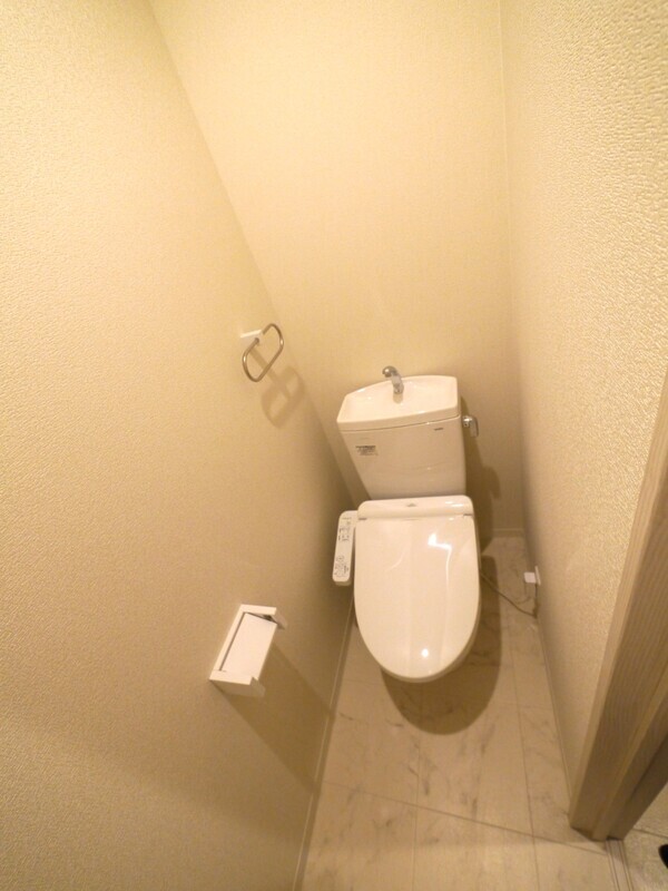トイレ　落ち着いたトイレです