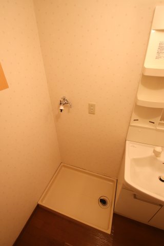 その他設備　室内洗濯機置場